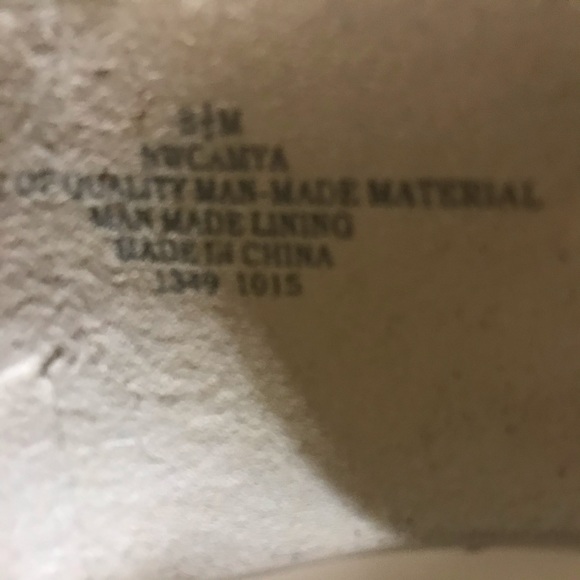 SHOES 🤑🤑USED CHLOE OPEN TOE HEELS CREAM PATENT - Picture 8 of 11